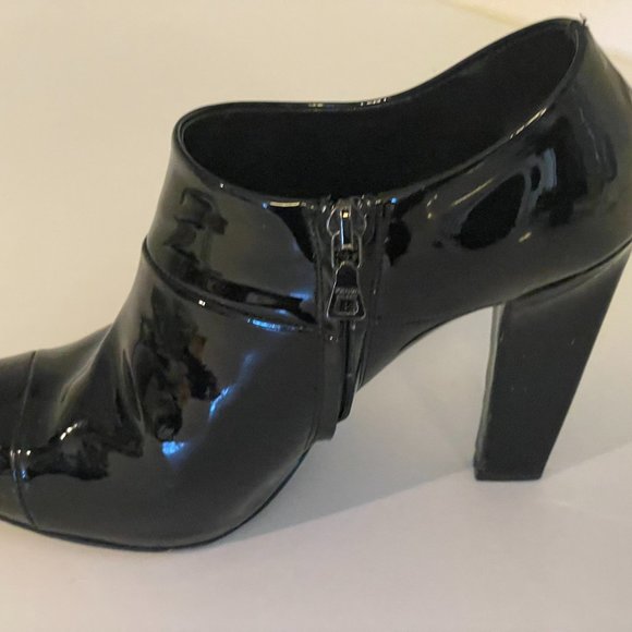 Prada black patent leather booties size 39 (8 - 8 1/2 US) - Picture 3 of 7